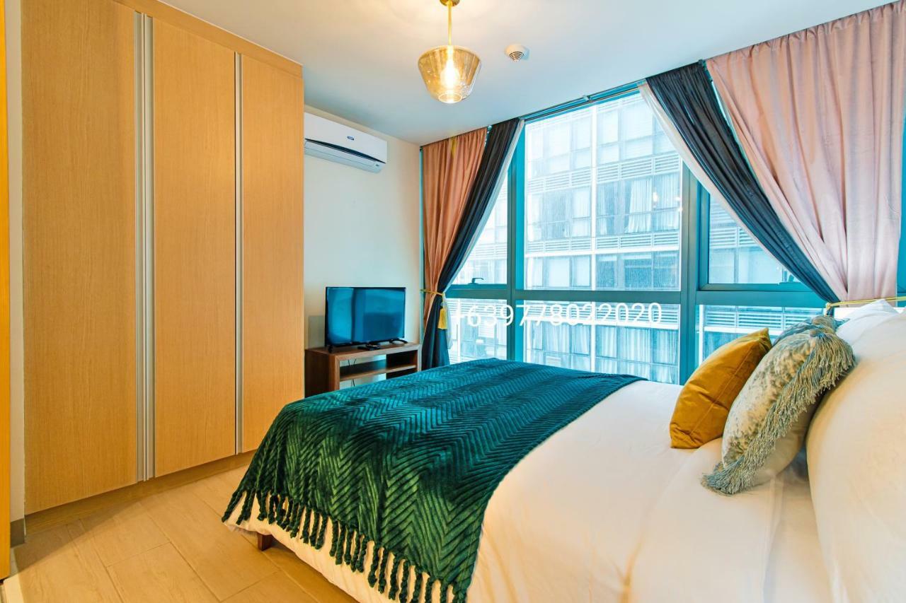 One Uptown Residence Bgc Pateros Экстерьер фото