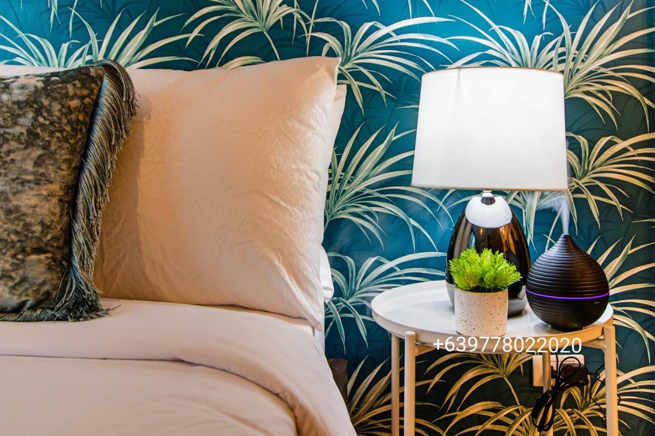 One Uptown Residence Bgc Pateros Экстерьер фото